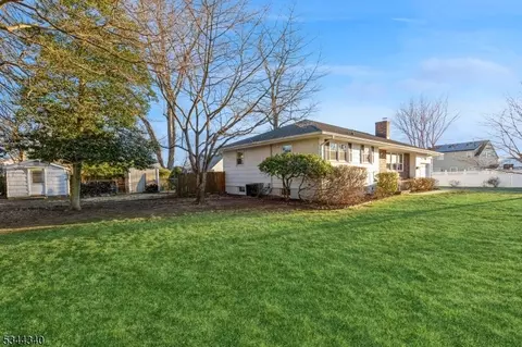93 Conover Pl, Middlesex, NJ 08846 photo 39
