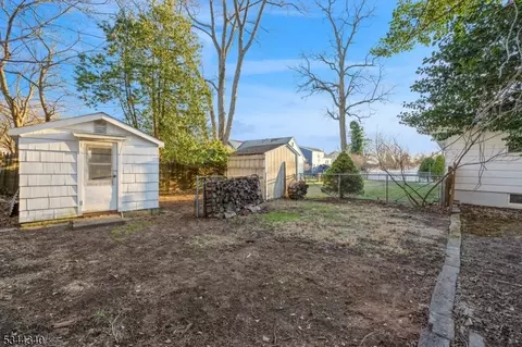 93 Conover Pl, Middlesex, NJ 08846 photo 38