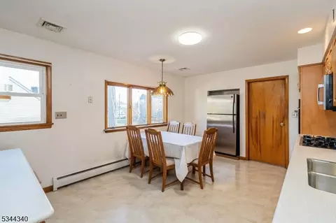 93 Conover Pl, Middlesex, NJ 08846 photo 19