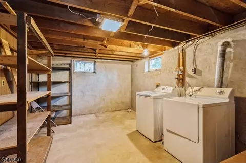 93 Conover Pl, Middlesex, NJ 08846 photo 35