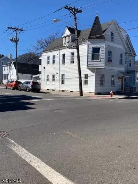 22 2nd Ave, Paterson, NJ 07524
