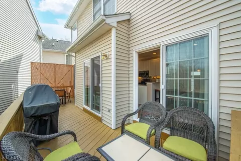 87 Arrowgate Dr, Randolph, NJ 07869 photo 19