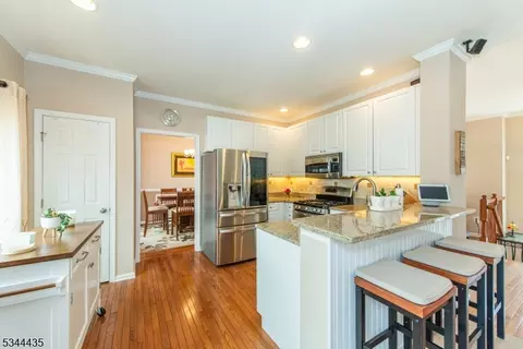 87 Arrowgate Dr, Randolph, NJ 07869 photo 13