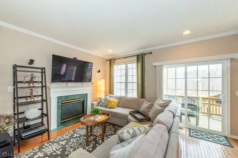 87 Arrowgate Dr, Randolph, NJ 07869 photo 11