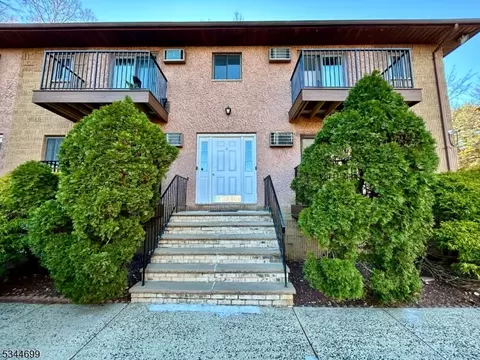 54 Park Ave #22, Verona, NJ 07044