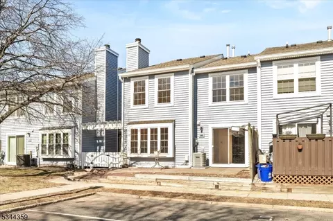 34 Almond Dr, Somerset, NJ 08873
