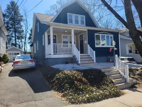 215 Globe Ave, Union, NJ 07083