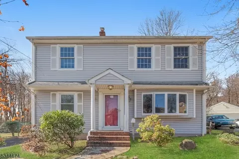 51 Lynwood, Verona, NJ 07044