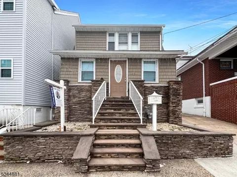 1035 E 23rd St, Paterson, NJ 07513