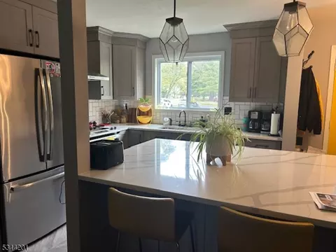5 Shady Ln #5, Hamburg, NJ 07419