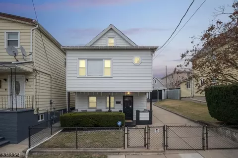 126 Shaw St, Garfield, NJ 07026