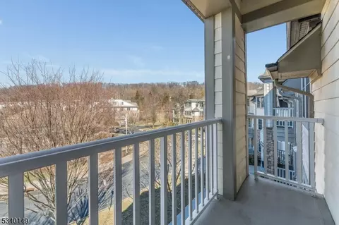 188 Victoria Dr #188, Bridgewater, NJ 08807