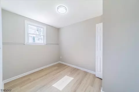 162 Barbara Pl, Middlesex, NJ 08846 photo 28