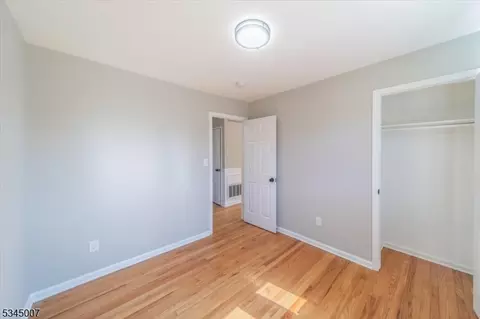 162 Barbara Pl, Middlesex, NJ 08846 photo 15