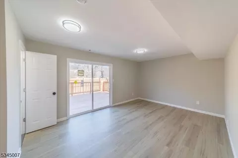 162 Barbara Pl, Middlesex, NJ 08846 photo 23