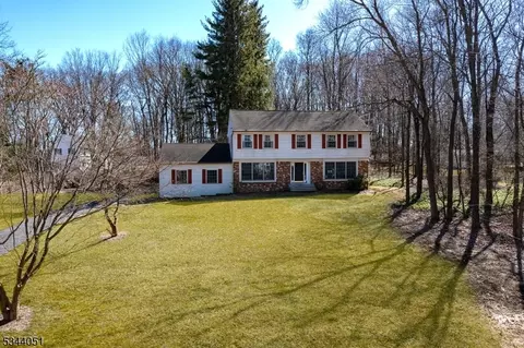 14 Doby Rd, Randolph Twp, NJ 07945