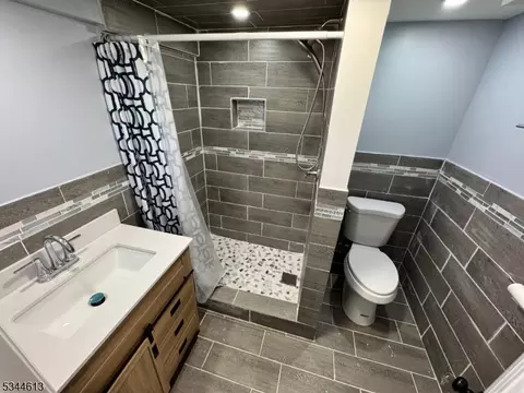 21 Dover St, Paterson, NJ 07501 photo 24