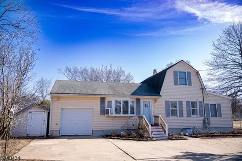 41 Justice St, Piscataway, NJ 08854