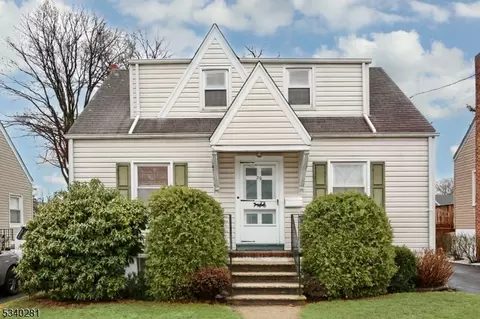 29 W 7th St, Clifton, NJ 07011