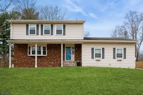12 Pleasant Hill Rd, Succasunna, NJ 07876