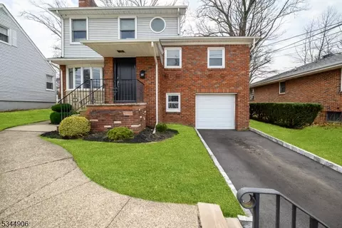 487 Brook Ave, Passaic, NJ 07055