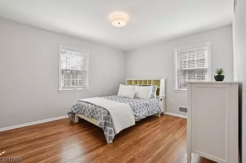 162 Maple Ave, Berkeley Heights, NJ 07922 photo 16