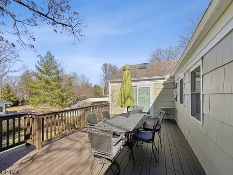 162 Maple Ave, Berkeley Heights, NJ 07922 photo 30