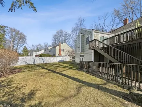 162 Maple Ave, Berkeley Heights, NJ 07922 photo 33