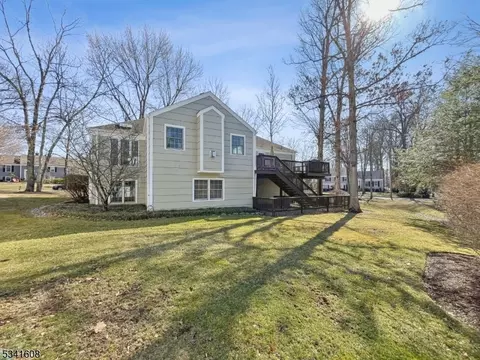162 Maple Ave, Berkeley Heights, NJ 07922 photo 32