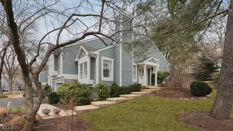 7 Timothy Ln, Bedminster, NJ 07921 photo 2