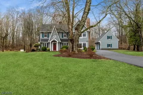548 Old Chester Rd, Chester Twp, NJ 07930