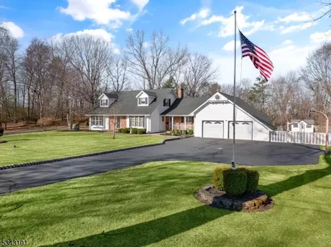 36 Jenkins Rd, Franklin, NJ 07416