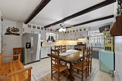 35 Union Ct, Haskell, NJ 07420 photo 9