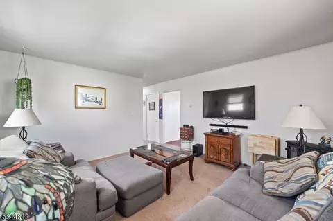 35 Union Ct, Haskell, NJ 07420 photo 27