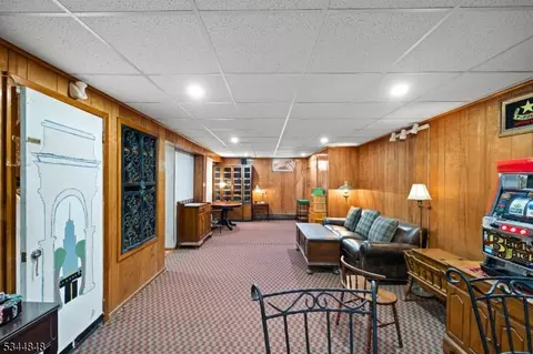 35 Union Ct, Haskell, NJ 07420 photo 24
