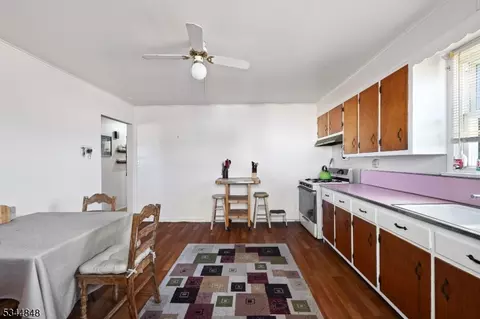 35 Union Ct, Haskell, NJ 07420 photo 28