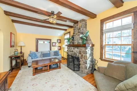 35 Lenape Trl, Wayne, NJ 07470 photo 8