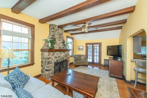 35 Lenape Trl, Wayne, NJ 07470 photo 7