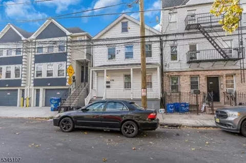 176 Parker St, Newark, NJ 07104