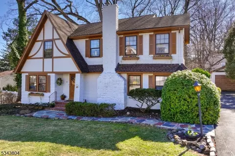 62 Luddington Rd, West Orange, NJ 07052