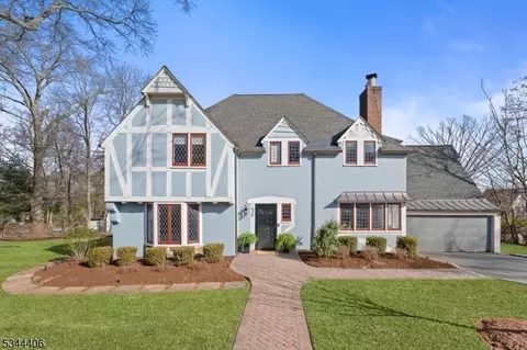 528 Melrose Pl, West Orange, NJ 07052