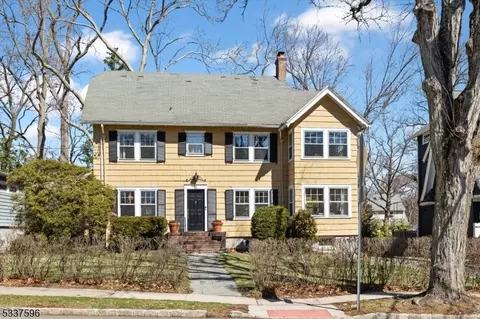 81 Jefferson Ave, Maplewood, NJ 07040
