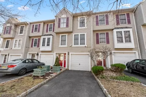 80 Tiffany Blvd, Newark, NJ 07104