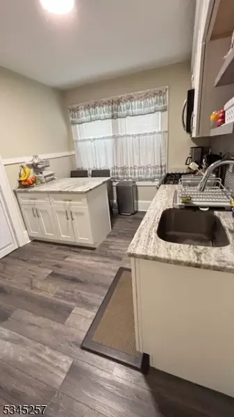 741 Hamilton St, Harrison, NJ 07029 photo 10