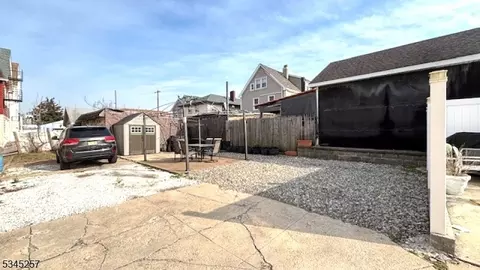 741 Hamilton St, Harrison, NJ 07029 photo 16