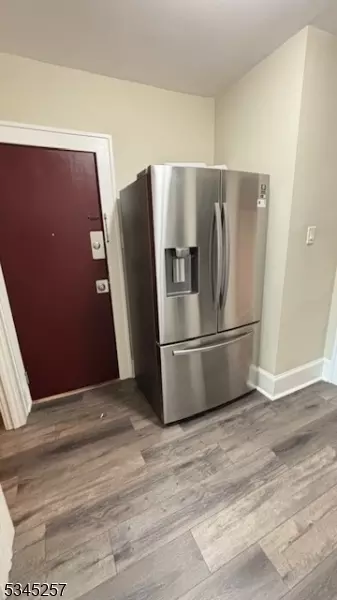 741 Hamilton St, Harrison, NJ 07029 photo 3