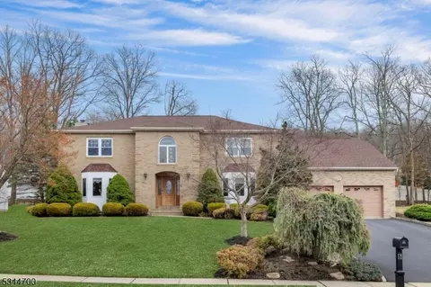 6 Cambridge Dr, Rockaway, NJ 07866