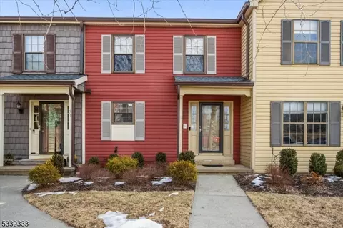 57 Duck Hawk Ct, Hackettstown, NJ 07840