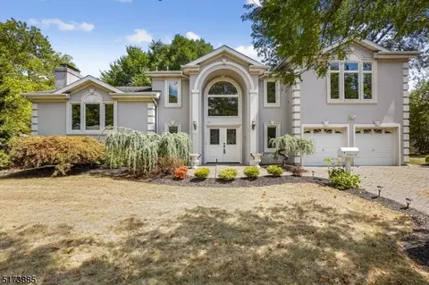 1 Cypress Ter, Springfield, NJ 07081 photo 1