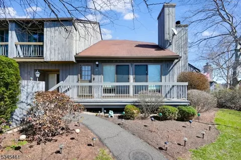 277 Gemini Dr #3B, Hillsborough, NJ 08844